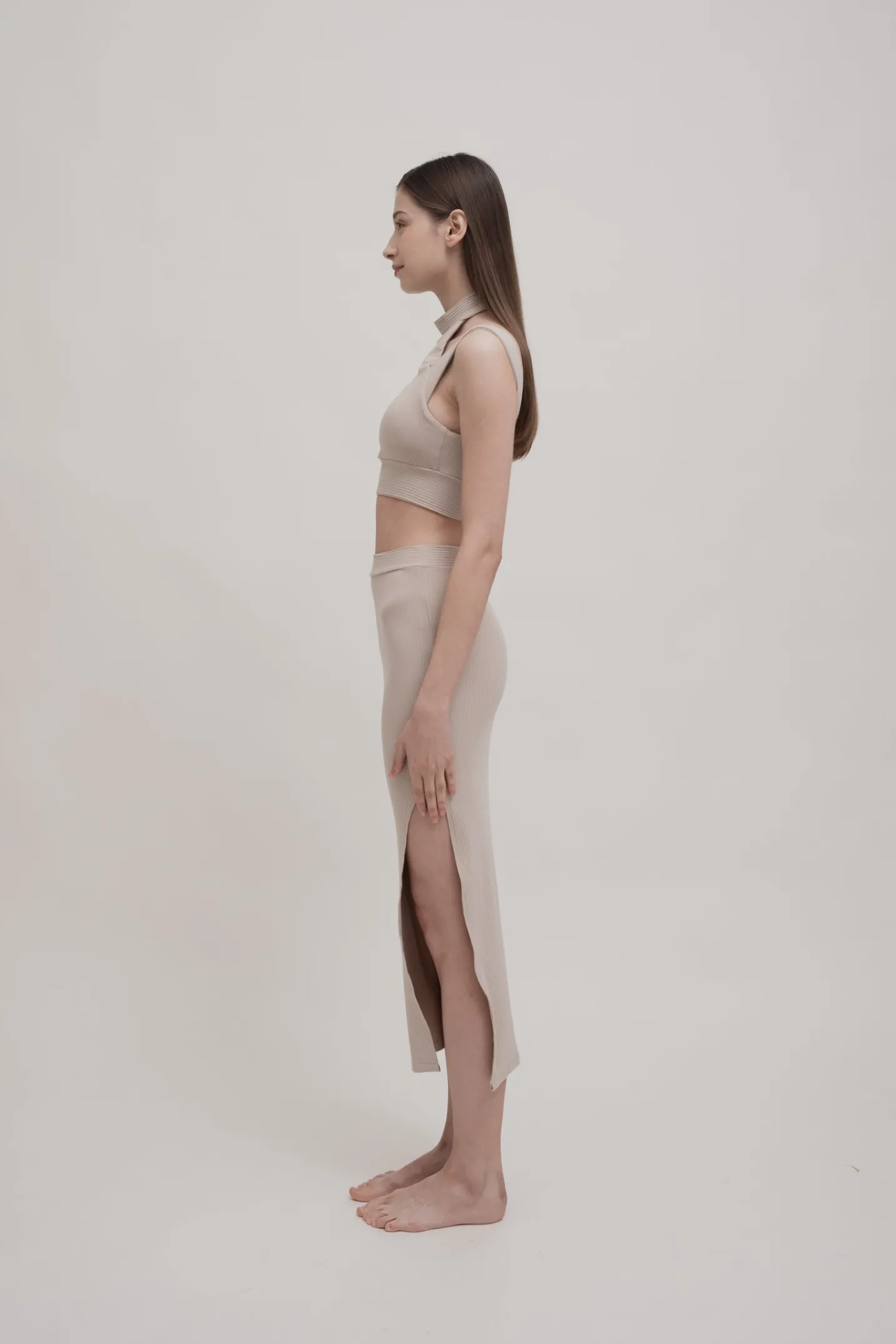 APERA Midi Skirt - Tan