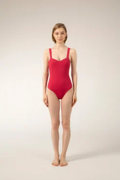 CLARA Swim - Apple