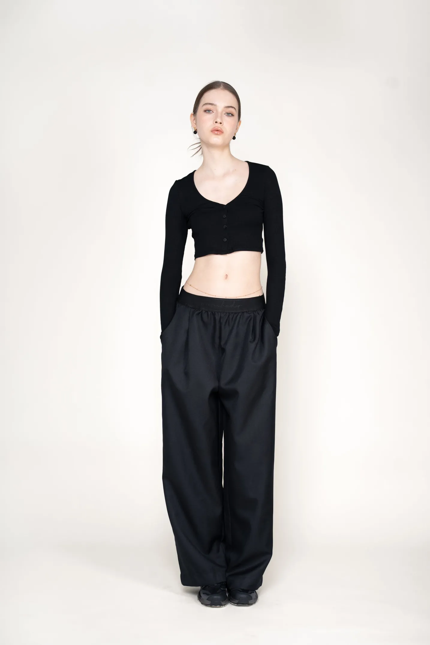 FATE Cardigan - Black